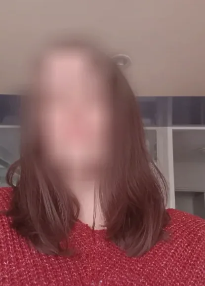 Emina, 38