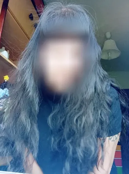 Kathrin, 39