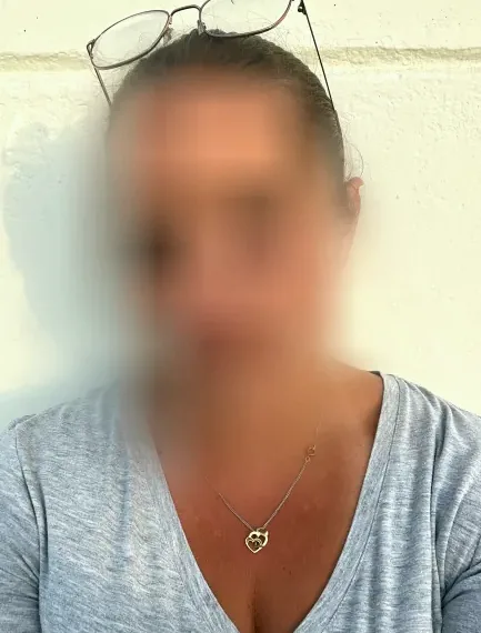 Sonja, 33